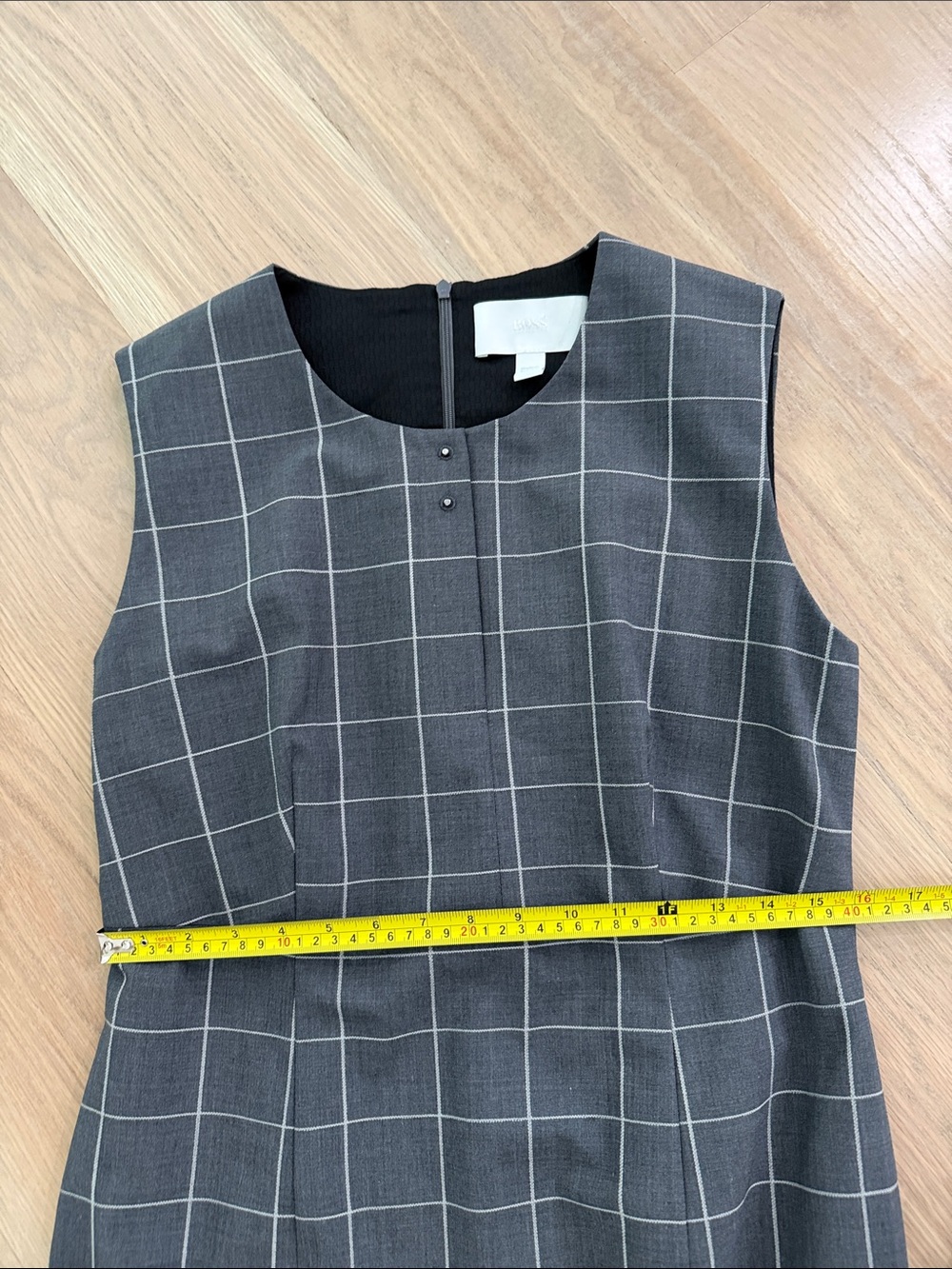 BOSS Hugo Boss Grey Windowpane 2-Piece Suit Set Dress & Blazer Size US 10 / FR - Picture 8 of 13